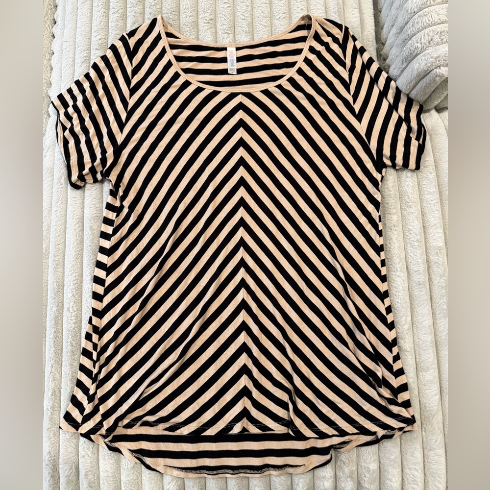 LuLaRoe Black and Beige Diagonal Striped Scoop Neck Tunic